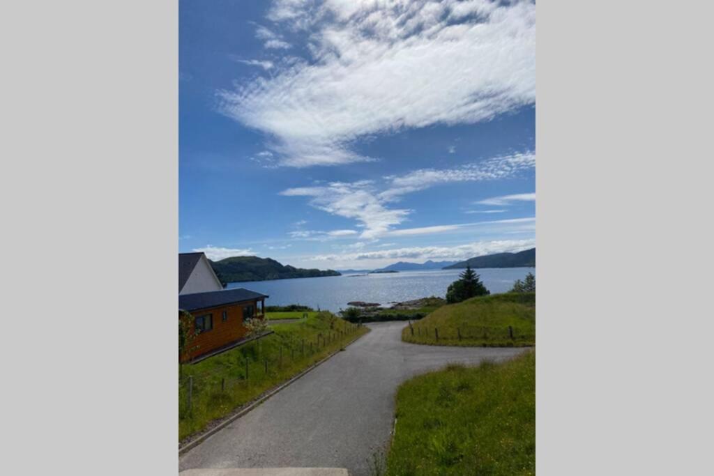 Bothan Dubh Self Catering Cabin Kishorn Exteriör bild
