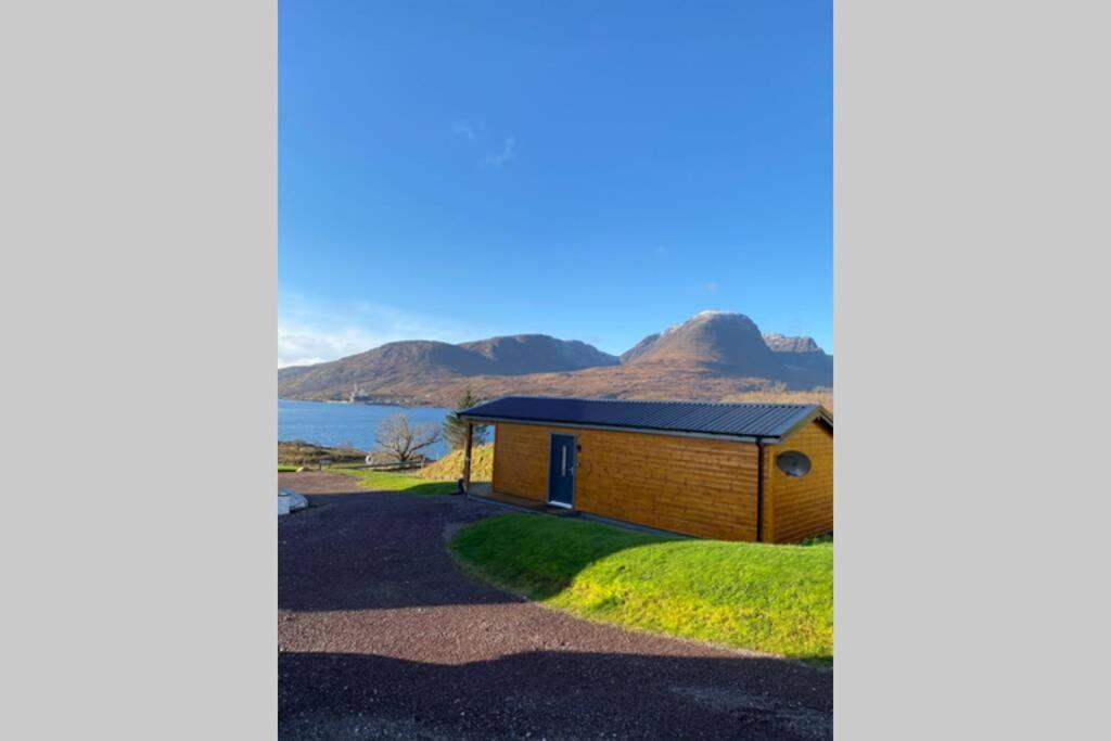 Bothan Dubh Self Catering Cabin Kishorn Exteriör bild