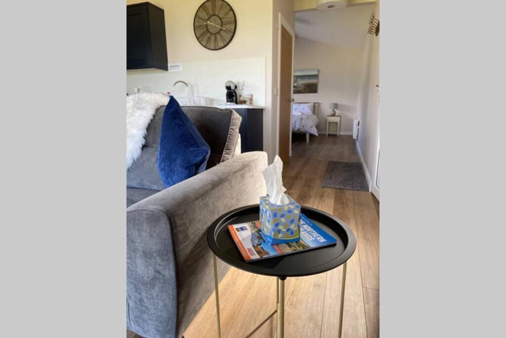 Bothan Dubh Self Catering Cabin Kishorn Exteriör bild